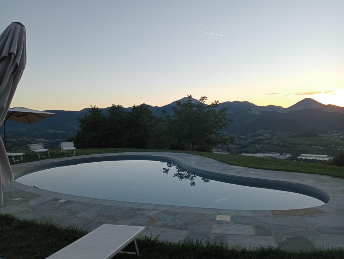 Agriturismo Valdifiori Sassoferrato Ngoại thất bức ảnh