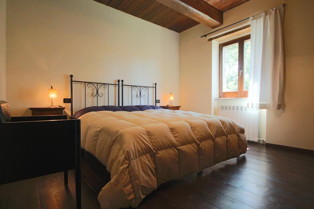 Agriturismo Valdifiori Sassoferrato Phòng bức ảnh