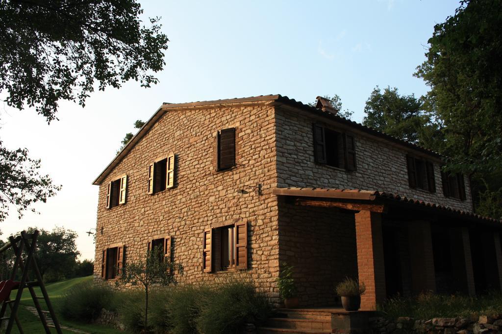 Agriturismo Valdifiori Sassoferrato Ngoại thất bức ảnh