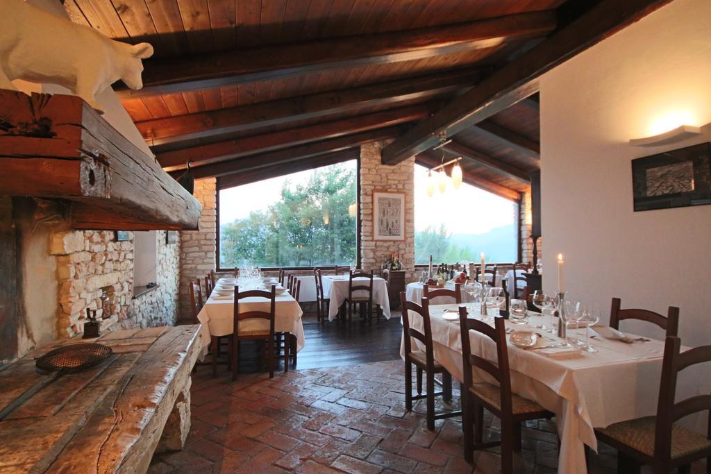 Agriturismo Valdifiori Sassoferrato Ngoại thất bức ảnh