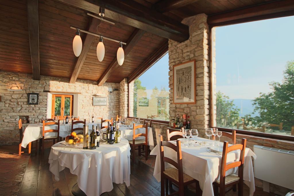Agriturismo Valdifiori Sassoferrato Ngoại thất bức ảnh